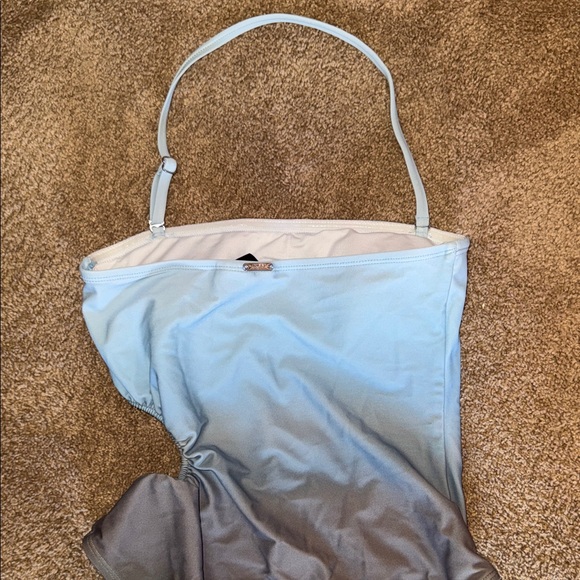 Women's 4 Small DKNY Blue Gray Ombre Swimsuit Cutout One Piece GUC - Picture 7 of 8